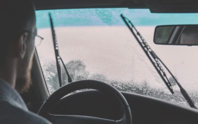 6 tips om veilig te rijden als het regent